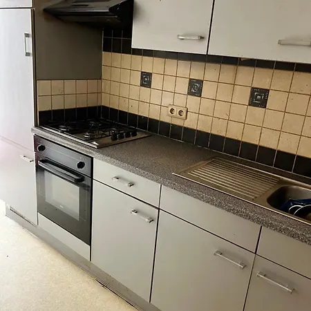 Orlean 41 A Centre-gare-aeroport Daire Charleroi