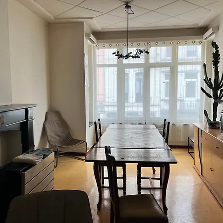 Apartment Orlean 41 A Centre-gare-aeroport Charleroi